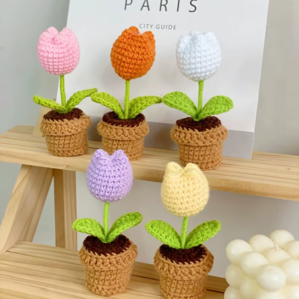 Hand Knitting Potted Plants Hand-Woven Rose Sunflower Tulip Crochet Flower Auto Interior Accessories Car Decoration Ornaments