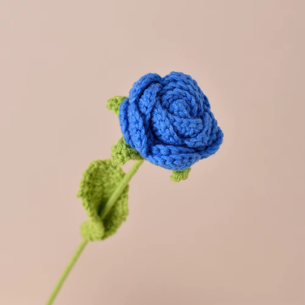 Finished Knitting Rose Woven Gradient Artificial Flowers Flowers Bouquet Table Ornament Braided Fake Flowers Holiday Gifts