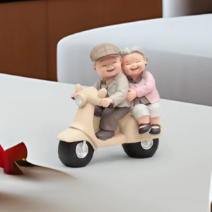 Old Couple Figurine Wedding Anniversary Grandparents Him and Her Together Resin for Desk Fireplace Bedroom Bookshelf Decor