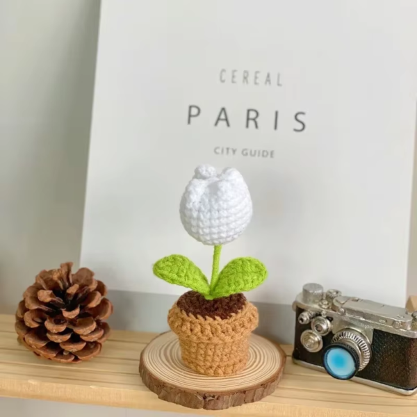 Hand Knitting Potted Plants Hand-Woven Rose Sunflower Tulip Crochet Flower Auto Interior Accessories Car Decoration Ornaments